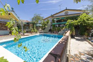 Casa a Camarma de Esteruelas. Vive en camarma como si estuvieras en granada