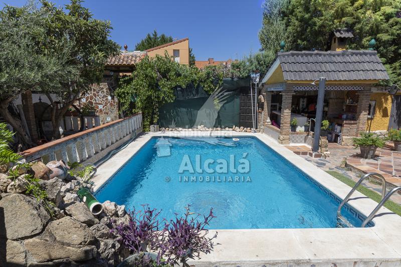 Foto 3f4c8153-12e9-4b12-9f56-459792520c9c. Casa amb calefacció aparcament piscina a Camarma de Esteruelas