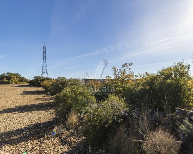 Foto 3e10a0e4-f57b-485c-8fe0-4504d1b6cc40. Terrain résidentiel dans Yebes - pueblo Yebes