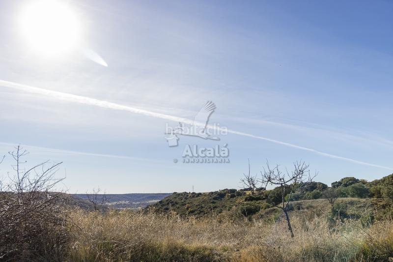 Foto 56f44187-a342-4750-9e24-a77e16c6f043. Terrain résidentiel dans Yebes - pueblo Yebes