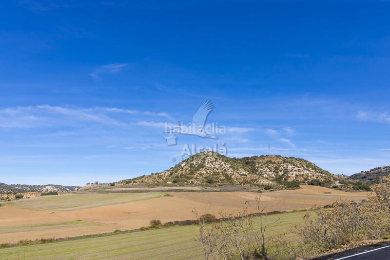 Foto 986e577f-fb83-497f-a80d-201ab665b233. Terrain résidentiel dans Yebes - pueblo Yebes