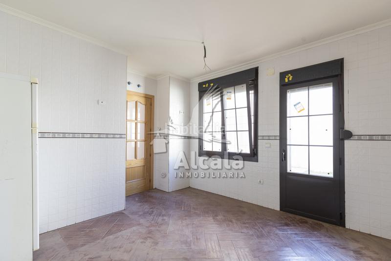 Foto 172095f5-c2df-4f9a-bd8a-56373a8f83a5. Casa amb aparcament a Villa de Don Fadrique (La)