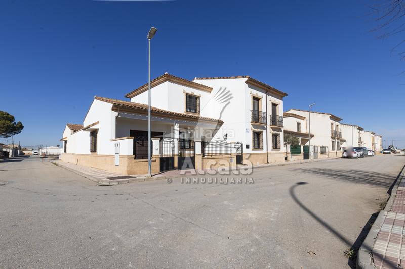 Foto 2c0fd487-3f7d-476a-a8ef-c6a9cedba440. Casa amb aparcament a Villa de Don Fadrique (La)