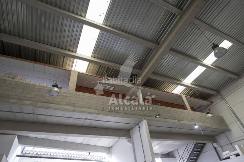 Foto 3f55fdc4-62e1-4918-a37a-2d291c2a9a02. Industrial building in Camarma de Esteruelas