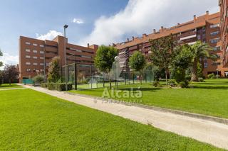 Etagenwohnung in Chorrillo. Magnifico piso en urbanización privada