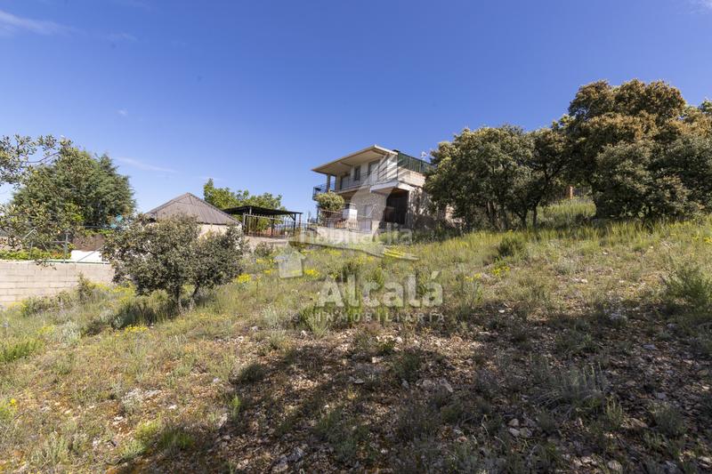 Foto 5027b401-f423-46d5-9e6c-a52ddb90d54b. Terrain résidentiel dans Fuentenovilla