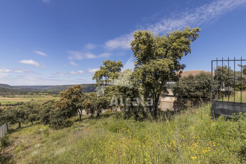 Foto 80f52b2b-3737-48d3-a69d-adc4a383a893. Terrain résidentiel dans Fuentenovilla