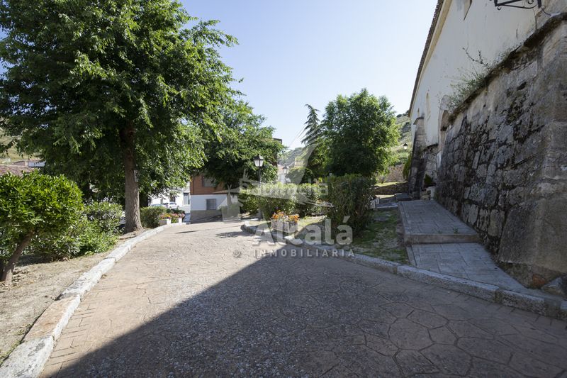 Foto d3c98eba-71a7-4724-bc00-2f8c06e374fa. Finca rústica a Valverde de Alcalá