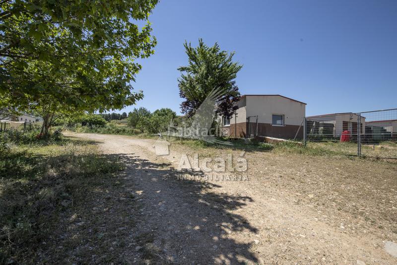 Foto 046c5bdc-fbd8-4e2b-89cd-17430f5c3a4e. Residential plot in Santos de la Humosa (Los)