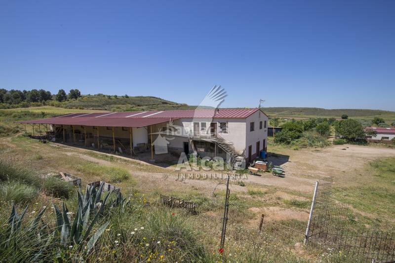 Foto b1ec159e-97e0-4fe7-a3fd-69efad097898. Residential plot in Santos de la Humosa (Los)