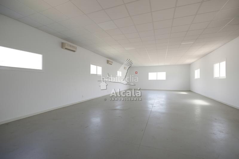 Foto b2c5e4f2-4517-4fdc-b9d2-fc8a596e4d1f. Residential plot in Santos de la Humosa (Los)