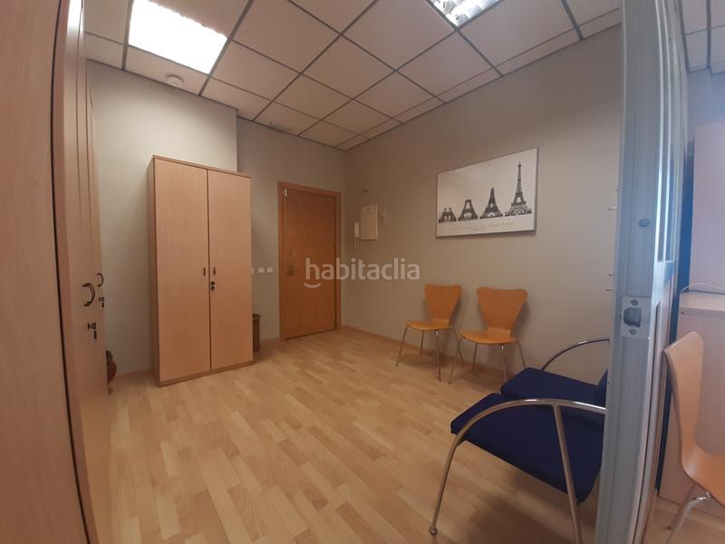 Foto 51f481fb-0c42-47f3-8bbc-85be7aceb23a. Affitto ufficio con riscaldamento in Casco Histórico Alcalá de Henares