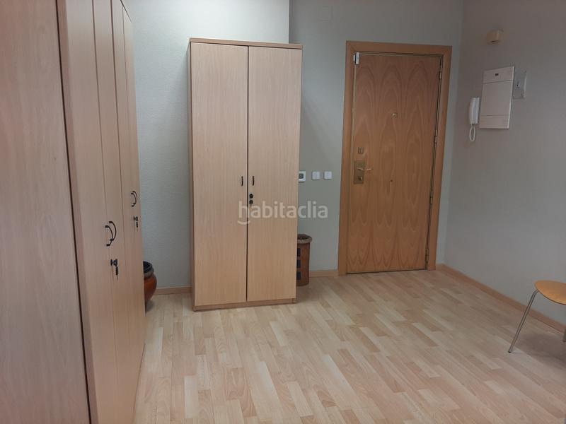 Foto c8ecd5c1-bc1d-421f-b411-792eac23053d. Affitto ufficio con riscaldamento in Casco Histórico Alcalá de Henares