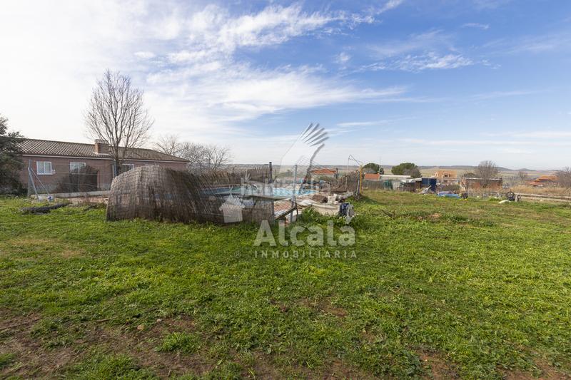 Foto 096daed9-35cb-49fd-bc61-88c76799ef06. Casa amb calefacció aparcament piscina a Valdeavero