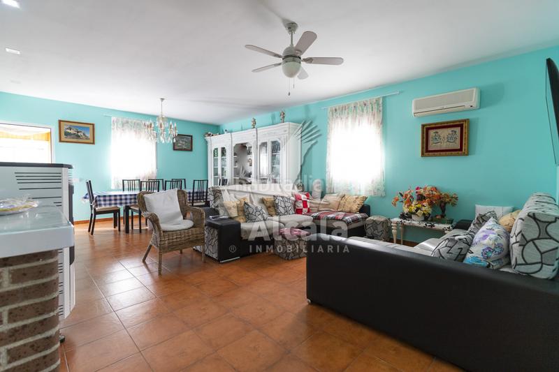 Foto 1da4fe8c-5158-4a34-bf58-7ac4f9bf1ac2. Casa amb calefacció aparcament piscina a Valdeavero