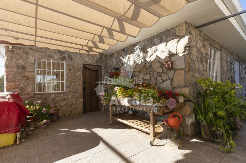 Foto 1ed84478-fd08-439f-9529-6735d0224e7a. Casa amb calefacció aparcament piscina a Valdeavero