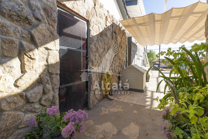 Foto 36231e8d-107f-4def-940a-5abd04e638f5. Casa amb calefacció aparcament piscina a Valdeavero