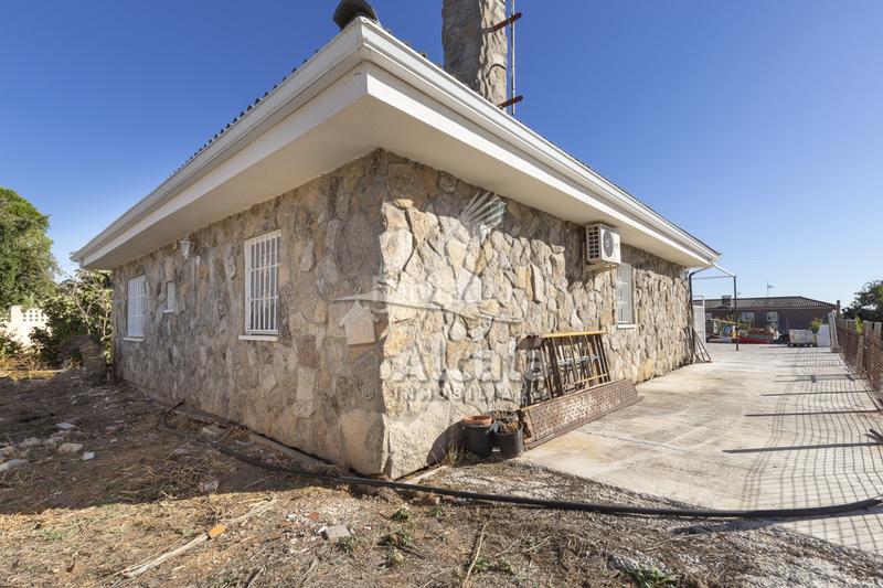 Foto 476ef744-410a-487d-96f0-b61abba44b4f. Casa amb calefacció aparcament piscina a Valdeavero