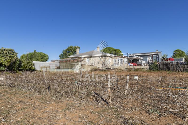 Foto 55135528-d671-46d7-84f0-6fc4e24d8b48. Casa amb calefacció aparcament piscina a Valdeavero