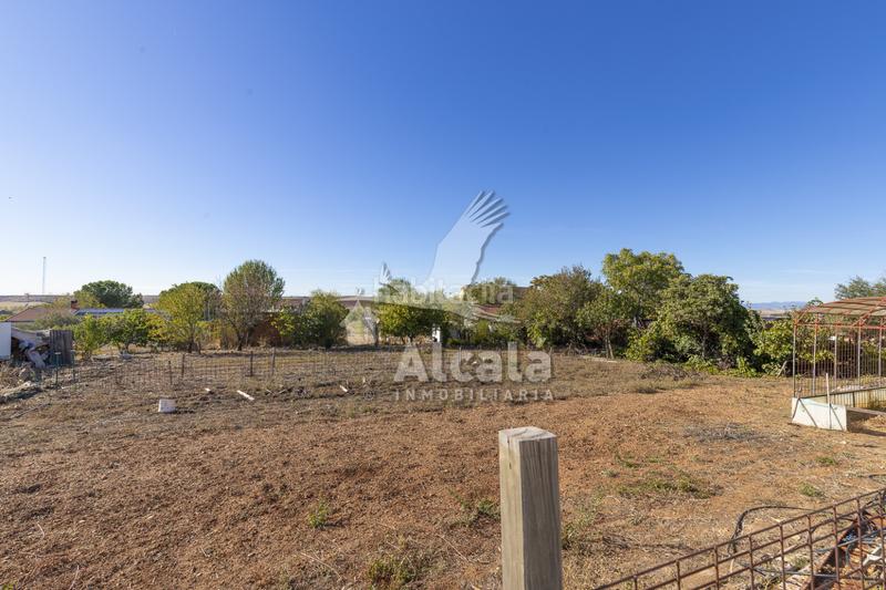 Foto 55778f0f-39ad-4e24-b570-3940f4da630e. Casa amb calefacció aparcament piscina a Valdeavero