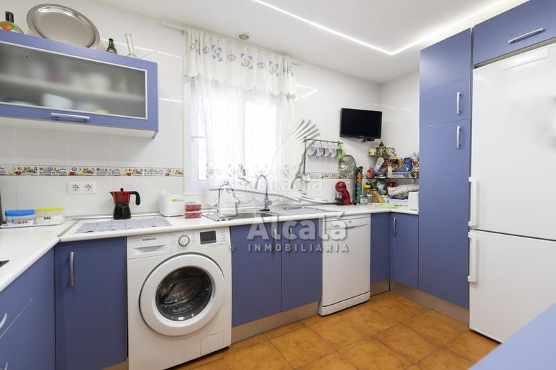 Foto 77193070-0190-4336-9a95-23222ffdbe5d. Casa amb calefacció aparcament piscina a Valdeavero