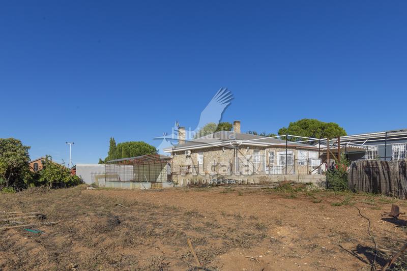 Foto c1893b39-368d-4d00-868d-d0ba6e50dc20. Casa amb calefacció aparcament piscina a Valdeavero