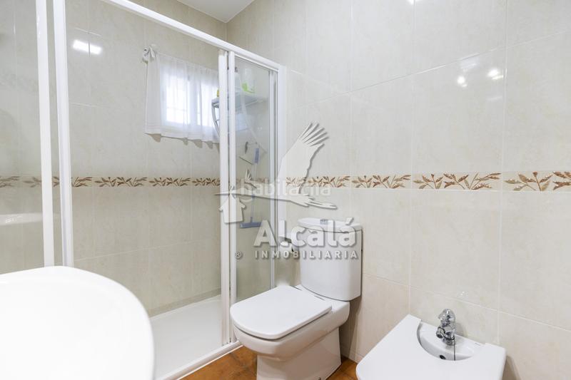 Foto d2300d95-9a7b-49fa-8670-63a062065843. Casa amb calefacció aparcament piscina a Valdeavero