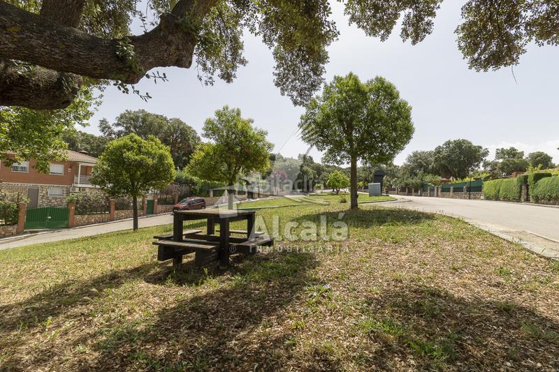 Foto bd7ce3ca-8e9e-4786-83ba-5370e1d48641. Terreny residencial a Fuentenovilla