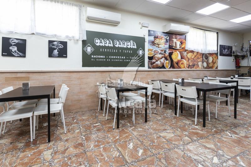 Foto 0bdb4f86-fb66-4901-8443-bd2120b2f27a. Local comercial oportunidad traspaso de negocio en pleno funcionamiento! en Alcalá de Henares