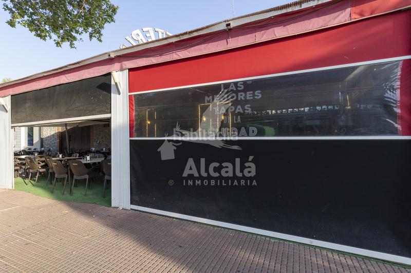 Foto b960d768-b3cd-490b-b763-e7f0c89ab4a1. Local comercial oportunidad traspaso de negocio en pleno funcionamiento! en Alcalá de Henares