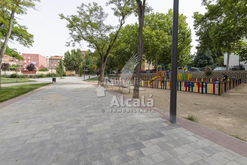 Foto 676cf2a2-d03f-48a9-b224-46e3c035614a. Appartamento con riscaldamento in Rinconada Alcalá de Henares