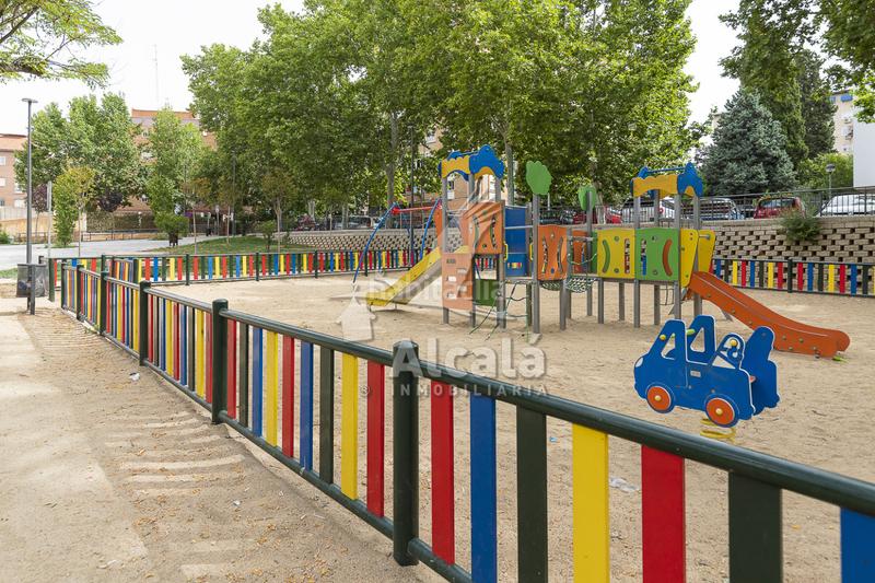 Foto d5036cf4-8b51-4c7a-b571-bd77407d1c04. Appartamento con riscaldamento in Rinconada Alcalá de Henares