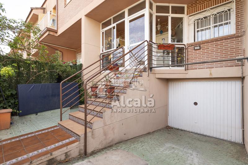 Foto a688d539-34ad-4533-93c5-19b60b38e7af. Casa amb calefacció aparcament piscina a Los Hueros Villalbilla