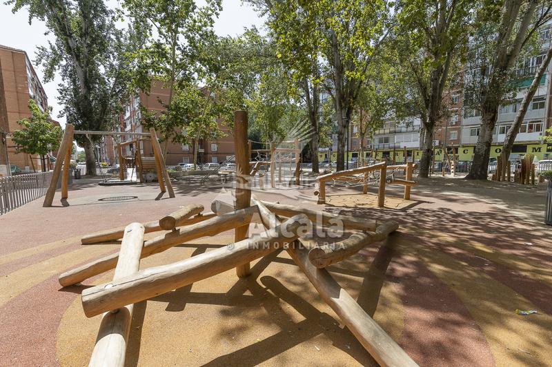 Foto 146e9d13-4ef7-4e92-a301-1c5f0d0906b8. Appartamento con riscaldamento in Reyes Católicos Alcalá de Henares