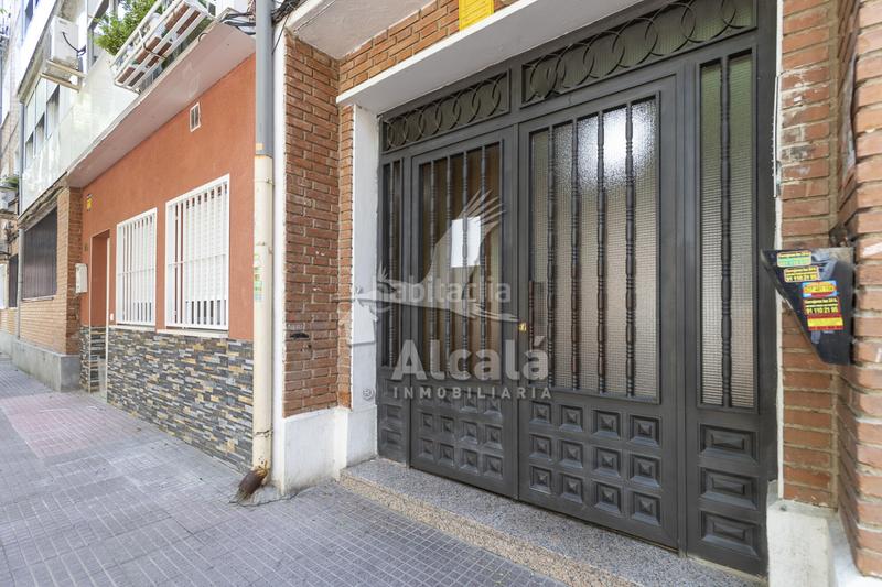 Foto c032301e-8475-4bae-811e-cf54d7903679. Appartamento con riscaldamento in Reyes Católicos Alcalá de Henares