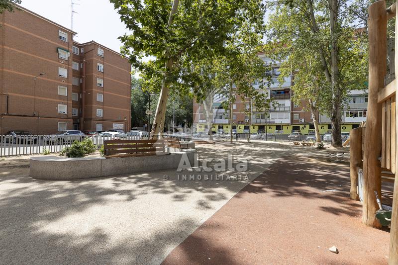 Foto ef132d34-f396-469d-b0b6-1e07b344da4d. Appartamento con riscaldamento in Reyes Católicos Alcalá de Henares