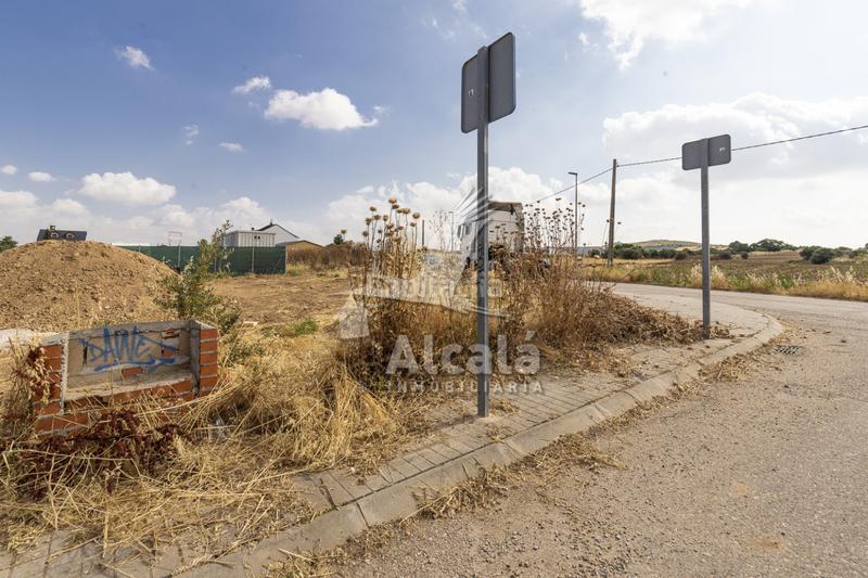 Foto c1eba02e-688b-4852-8198-8ec3391b973c. Wohngrundstück in Torrejón del Rey