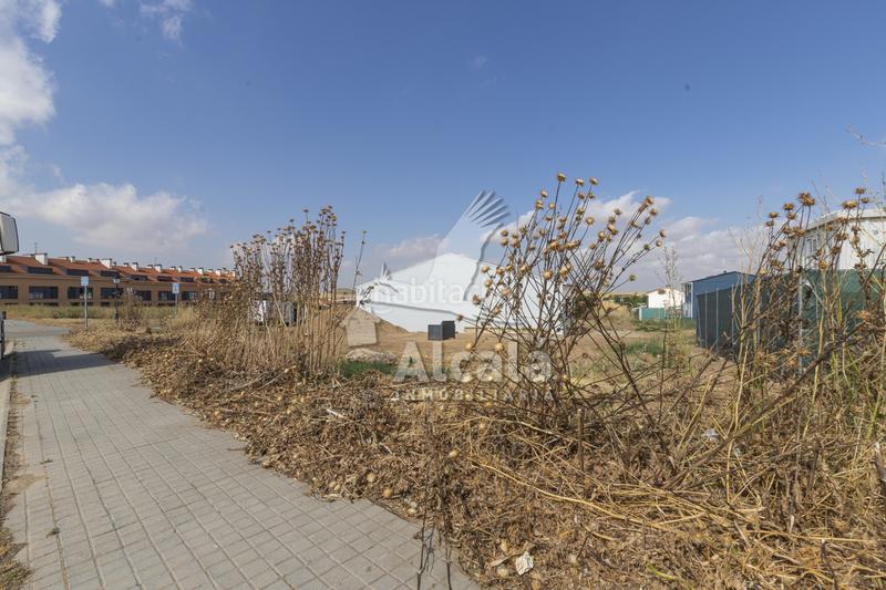 Foto c72db672-a460-478f-ba25-7f6c21765fdf. Wohngrundstück in Torrejón del Rey