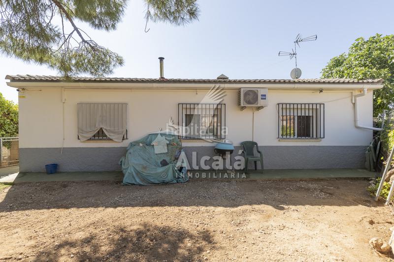 Foto c947f9dd-adb2-4dc8-8fc3-cb03ae66c92a. Casa chalet independiente de una planta pueblo en Pioz