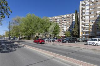 Appartement à Val. Estupendo piso en zona juan de austria