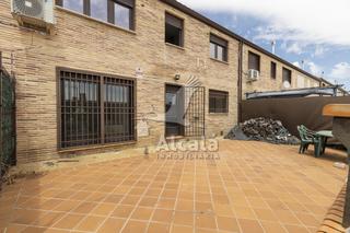 Reihenhaus in Quer. Chalet adosado reformado con 4 habitaciones  en quer