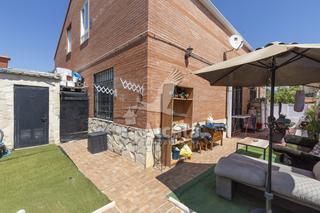 Haus in Pioz. Estupenda vivienda en pioz