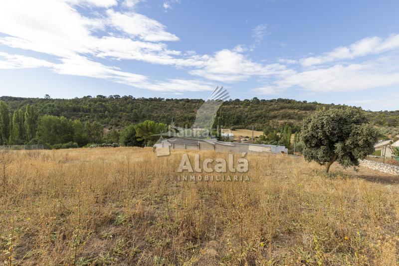 Foto 632aeb8c-f059-4bfa-bee9-9864def35cbb. Terreno residenziale in Hueva