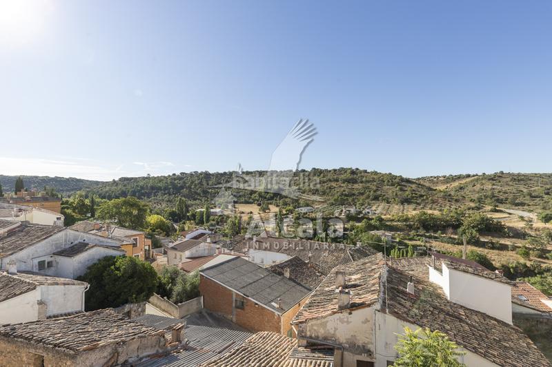 Foto de68e7af-821f-4be2-8771-8940d9fe588d. Terreno residenziale in Hueva