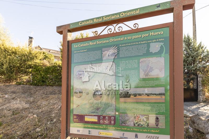 Foto a90669d5-09ba-4720-9de4-c46573d9db47. Terrain résidentiel dans Hueva