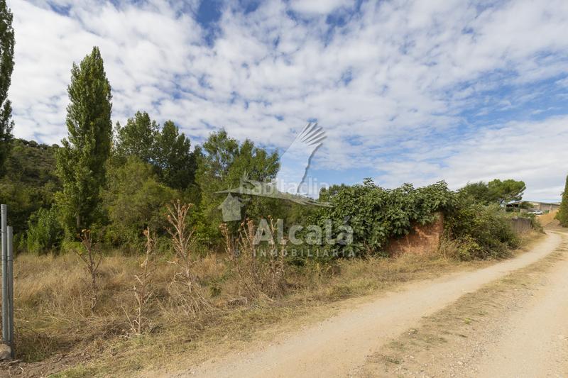 Foto cbc728f8-9708-483c-a254-545c50ccc670. Terrain résidentiel dans Hueva