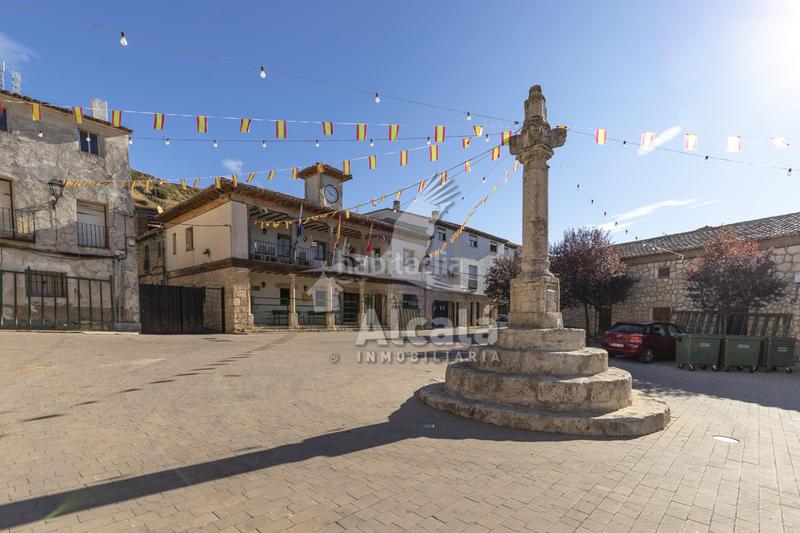 Foto fbbf1c53-e1f4-407d-ac43-618a588369e5. Terrain résidentiel dans Hueva