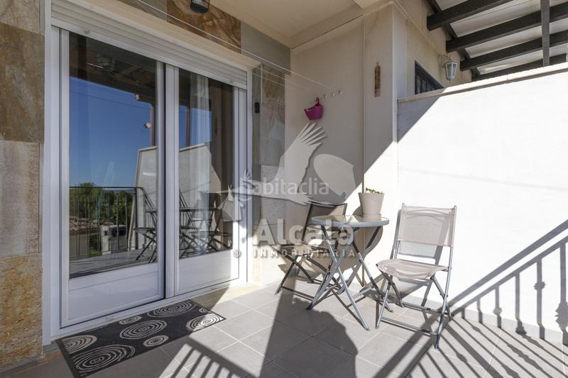 Foto a8fc15a8-a07c-465a-b10b-d6268331351d. Casa bifamiliare con riscaldamento parcheggio in Quer