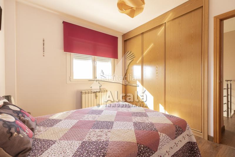 Foto c57c500b-42f9-4c66-bdf9-ae02999cf6c9. Casa bifamiliare con riscaldamento parcheggio in Quer