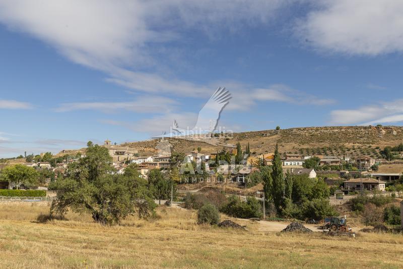 Foto 88eb2366-3d8a-421b-8999-e36c23d52ef8. Terreno residenziale in Hueva